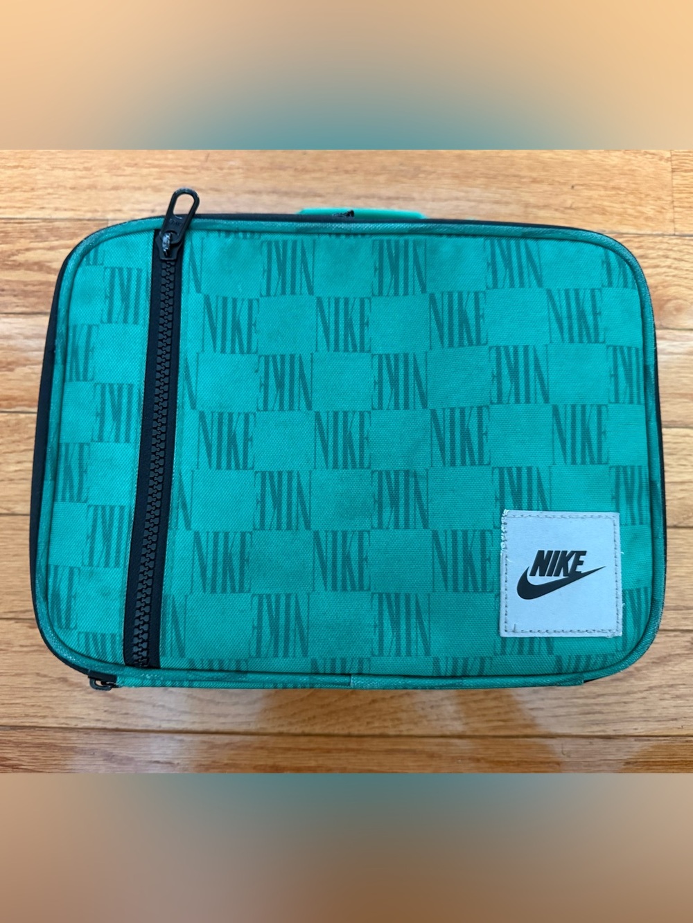 Nike Kids Lunchbox